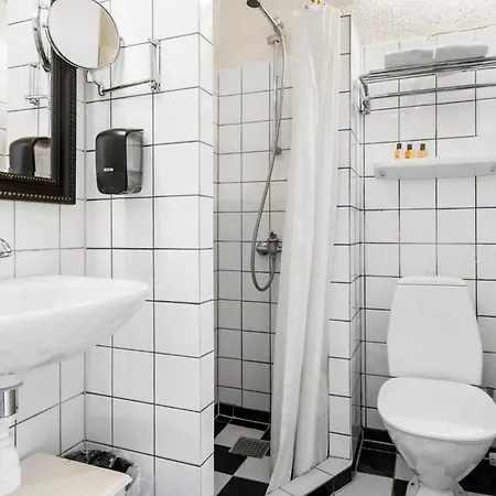 アパート 5 Bedroom Lovely In *