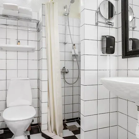 アパート 5 Bedroom Lovely In Tylstrup